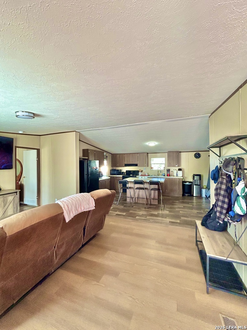 115 E 4th Street Natalia TX 78059