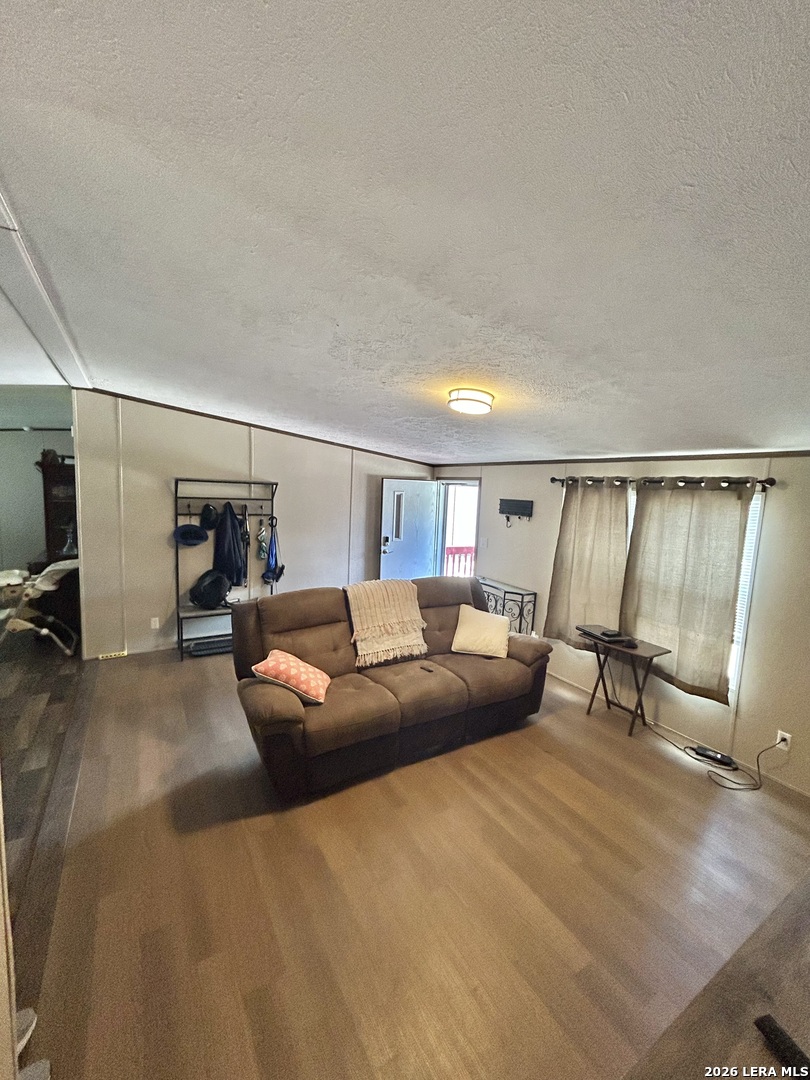115 E 4th Street Natalia TX 78059