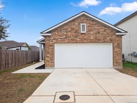 13510 Summer St.hedwig TX 78152