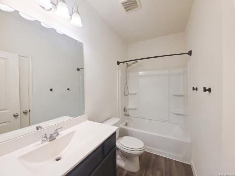 13510 Summer St.hedwig TX 78152
