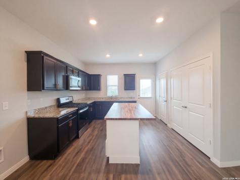 13510 Summer St.hedwig TX 78152