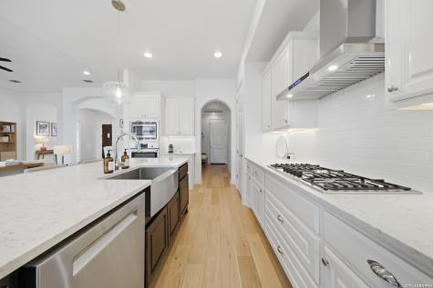 210 Shannon Circle San Antonio TX 78260