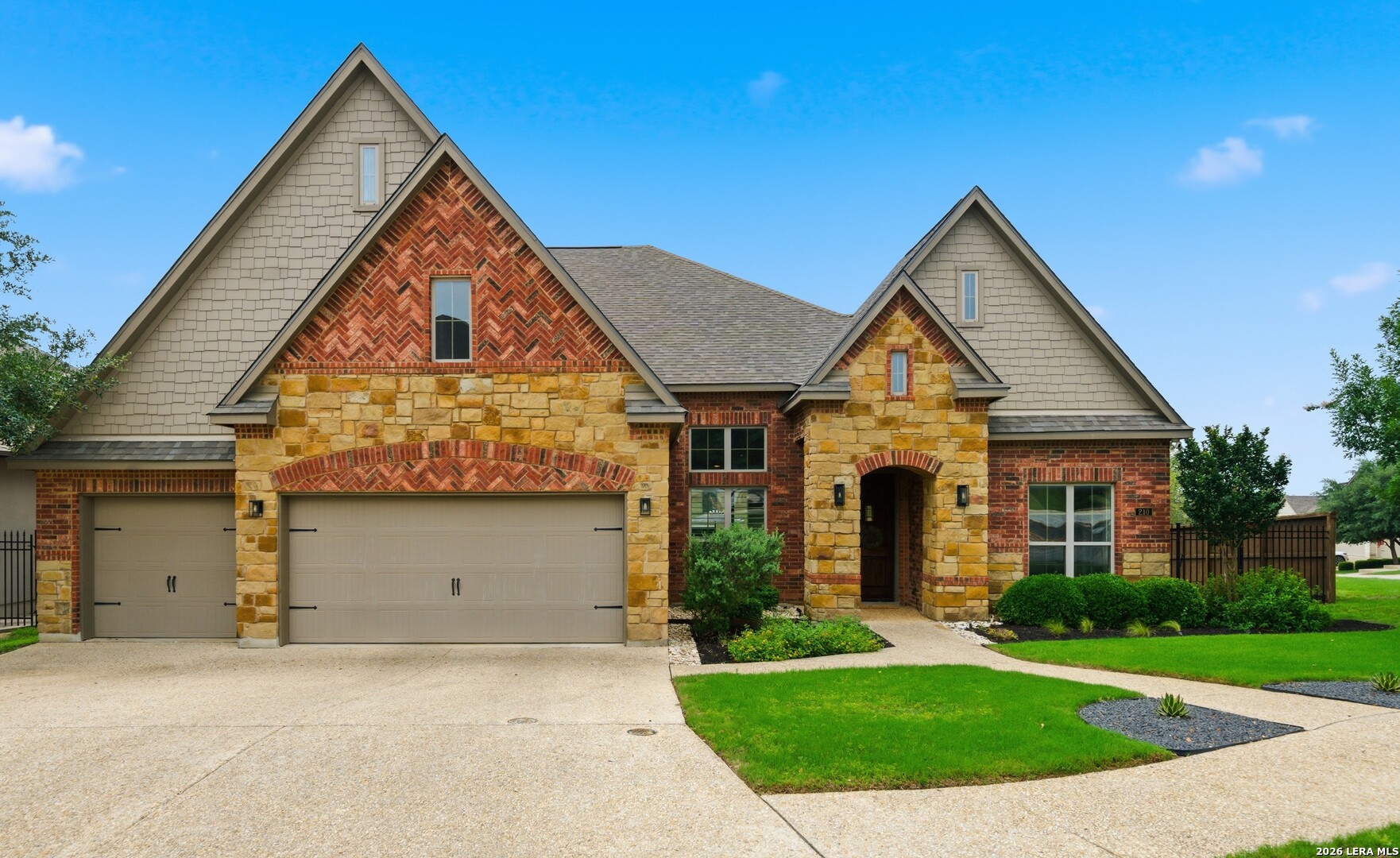 210 Shannon Circle San Antonio TX 78260