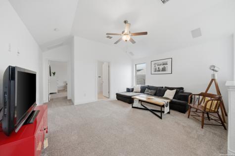 210 Shannon Circle San Antonio TX 78260