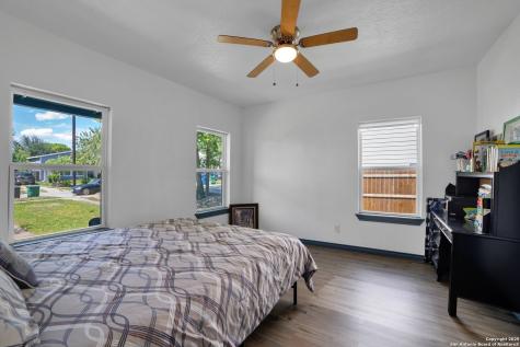 1410 Hicks Avenue San Antonio TX 78210