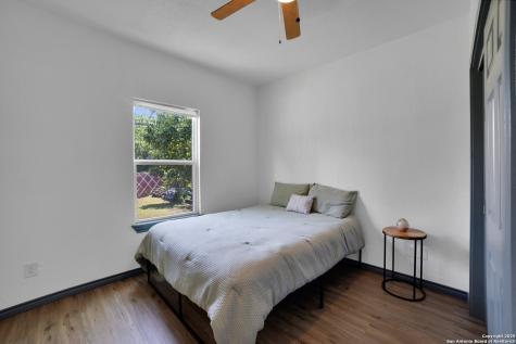 1410 Hicks Avenue San Antonio TX 78210
