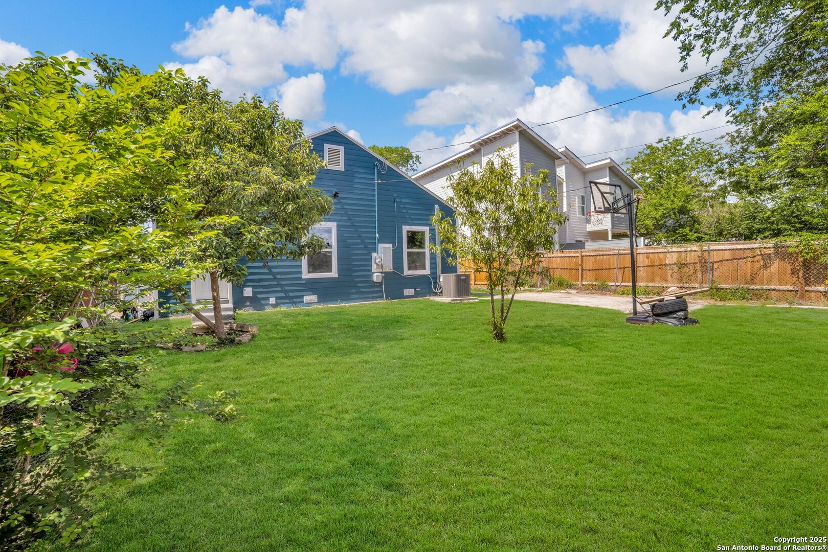 1410 Hicks Avenue San Antonio TX 78210