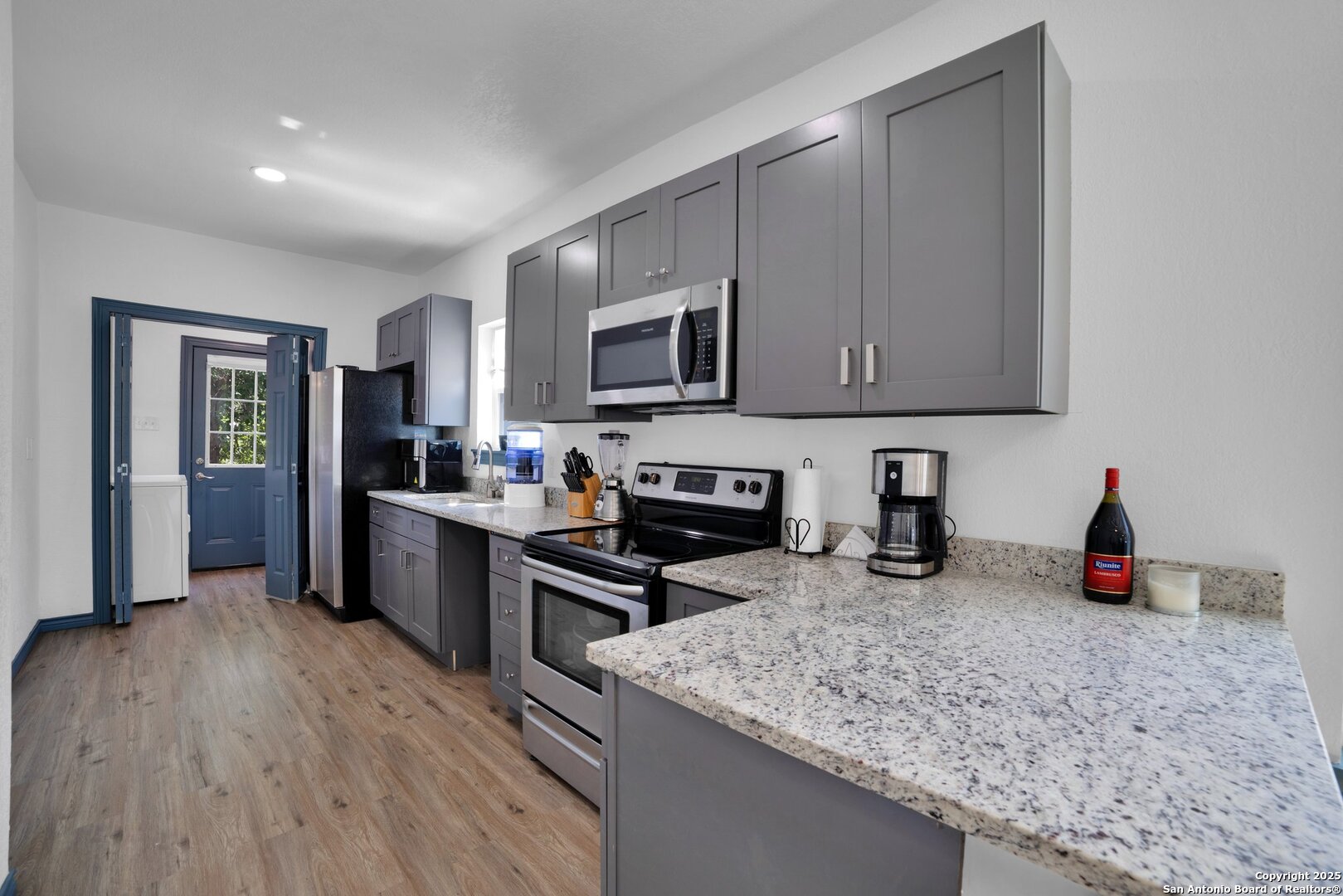 1410 Hicks Avenue San Antonio TX 78210