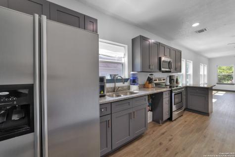 1410 Hicks Avenue San Antonio TX 78210
