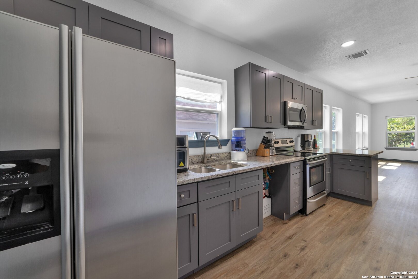 1410 Hicks Avenue San Antonio TX 78210