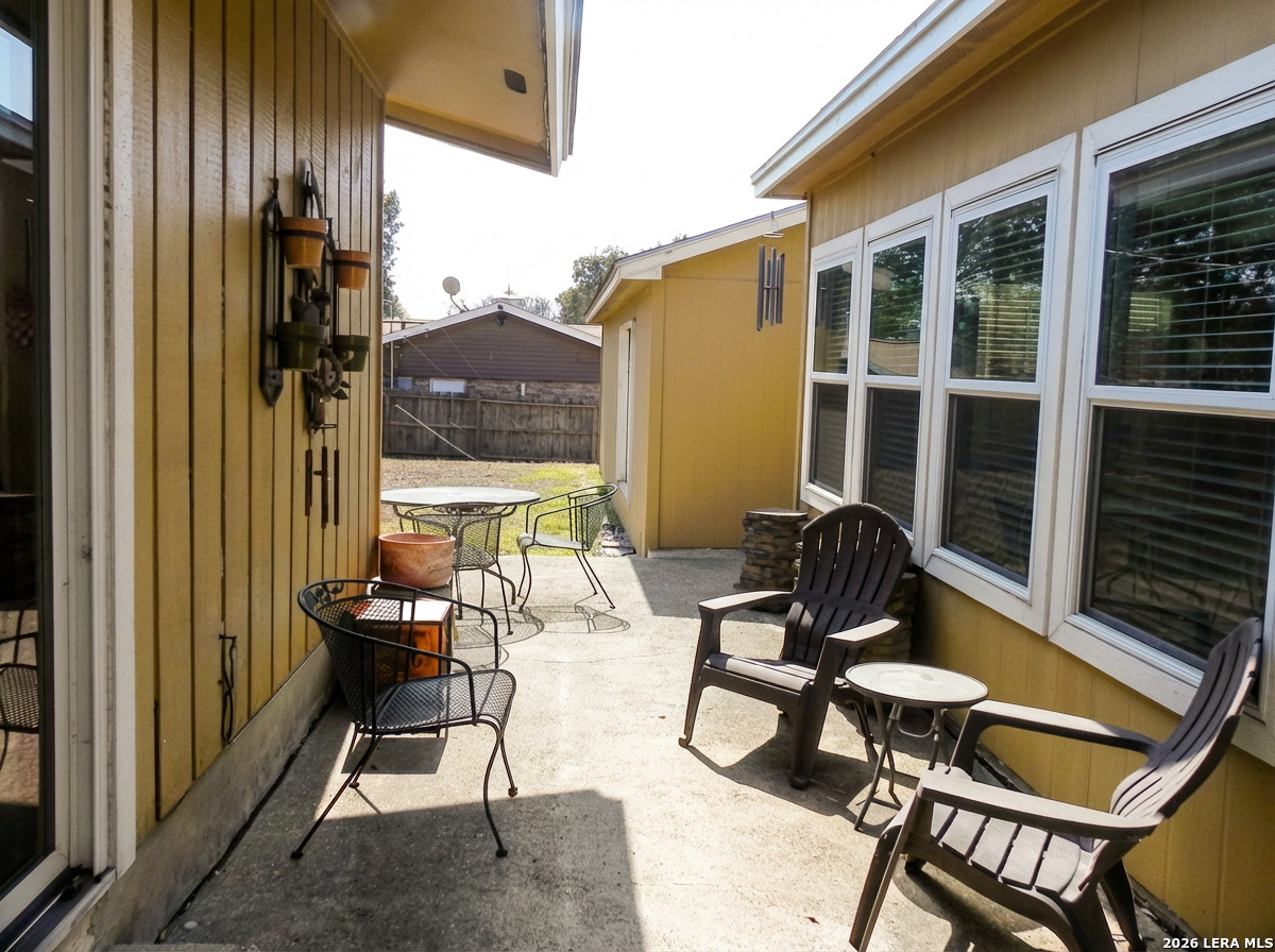 4406 Monaco San Antonio TX 78218