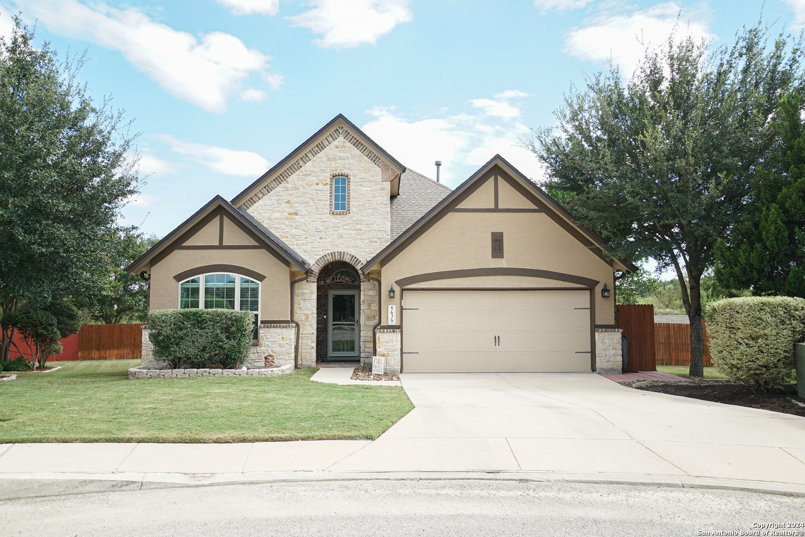 5636 Carriage Falls San Antonio TX 78261