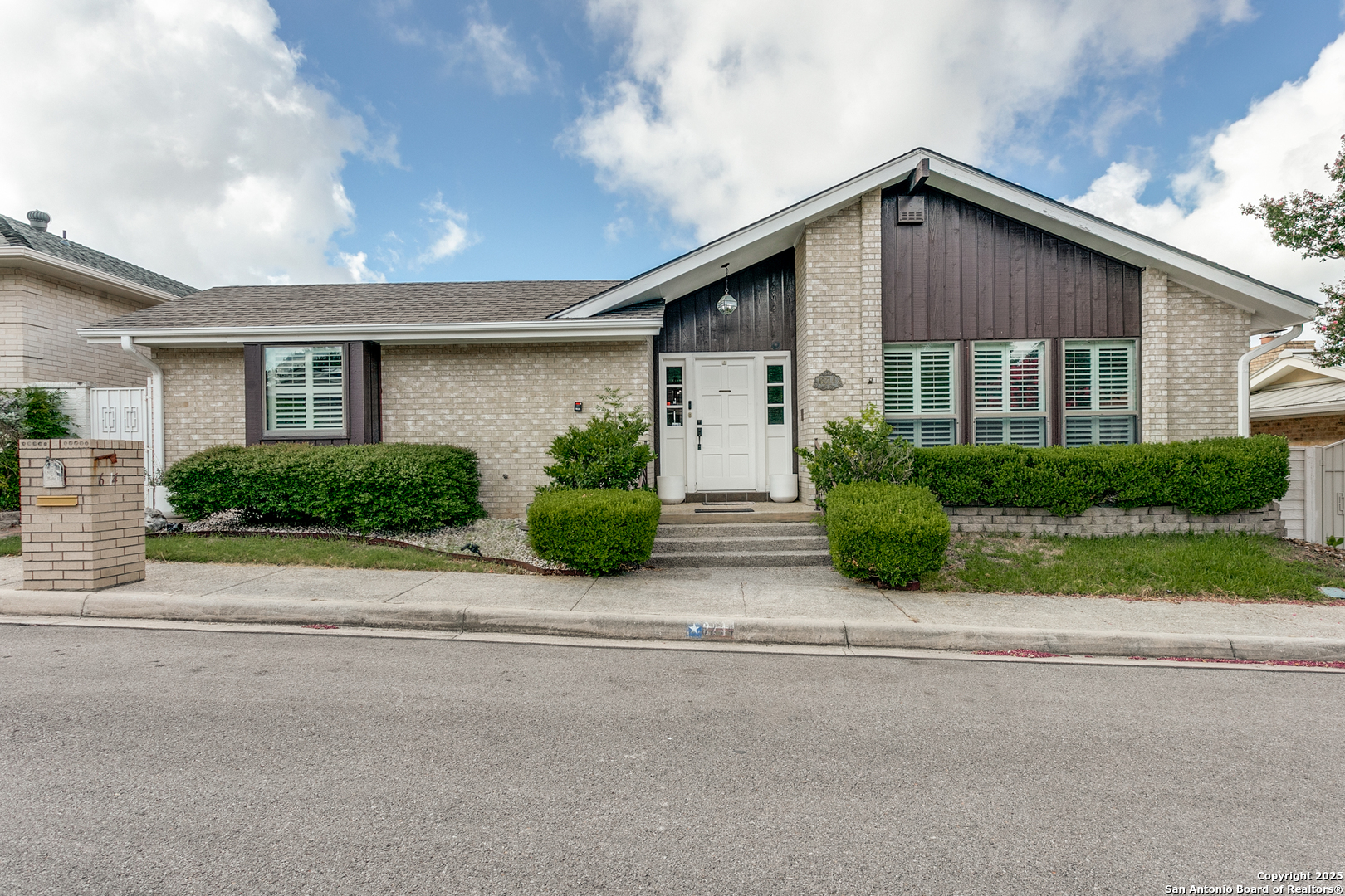 6214 Spindrift Windcrest TX 78239