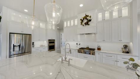 2116 Senora Ridge Canyon Lake TX 78133