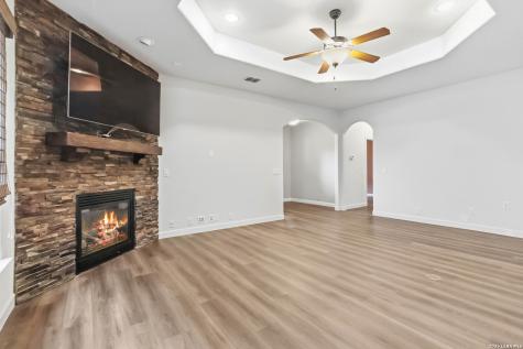 2107 Pecan Haven New Braunfels TX 78130