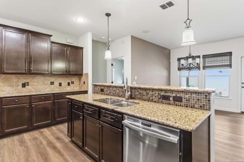 2107 Pecan Haven New Braunfels TX 78130