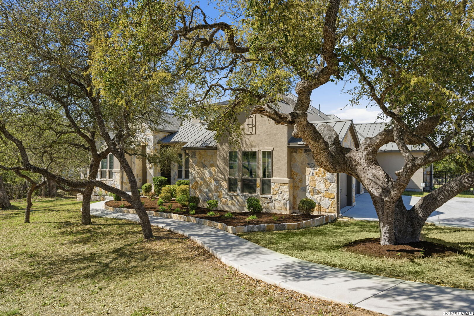 982 Belle Oaks Bulverde TX 78163