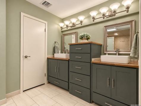 228 Sagecrest Drive Hollywood Park TX 78232