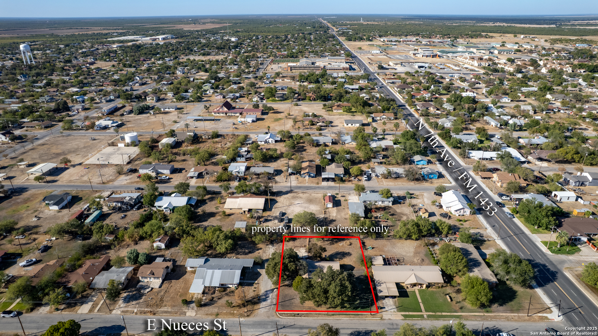 703 E Nueces Crystal City TX 78839