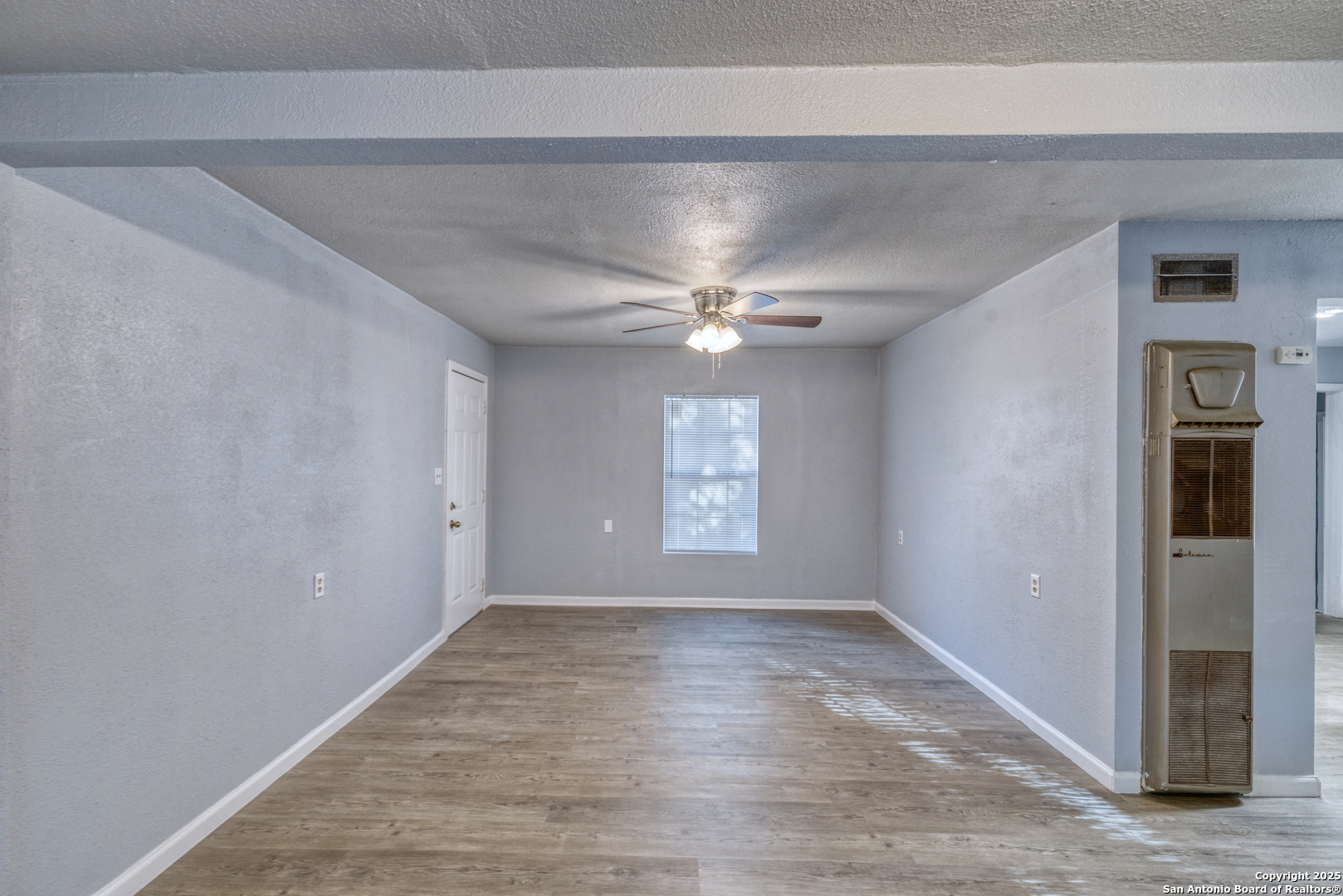 703 E Nueces Crystal City TX 78839