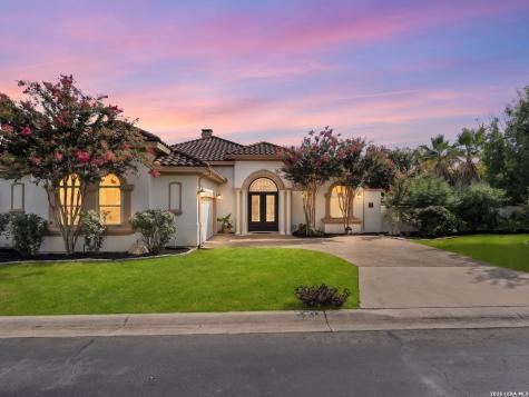 95 Three Lakes Drive San Antonio TX 78248