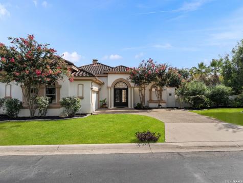 95 Three Lakes Drive San Antonio TX 78248