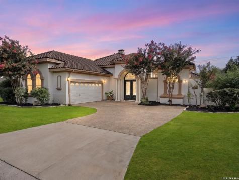 95 Three Lakes Drive San Antonio TX 78248