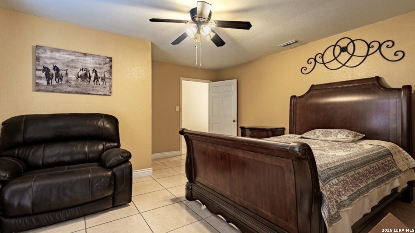 626 Wild Wood Eagle Pass TX 78852