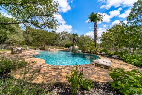 107 Riverwalk Boerne TX 78006