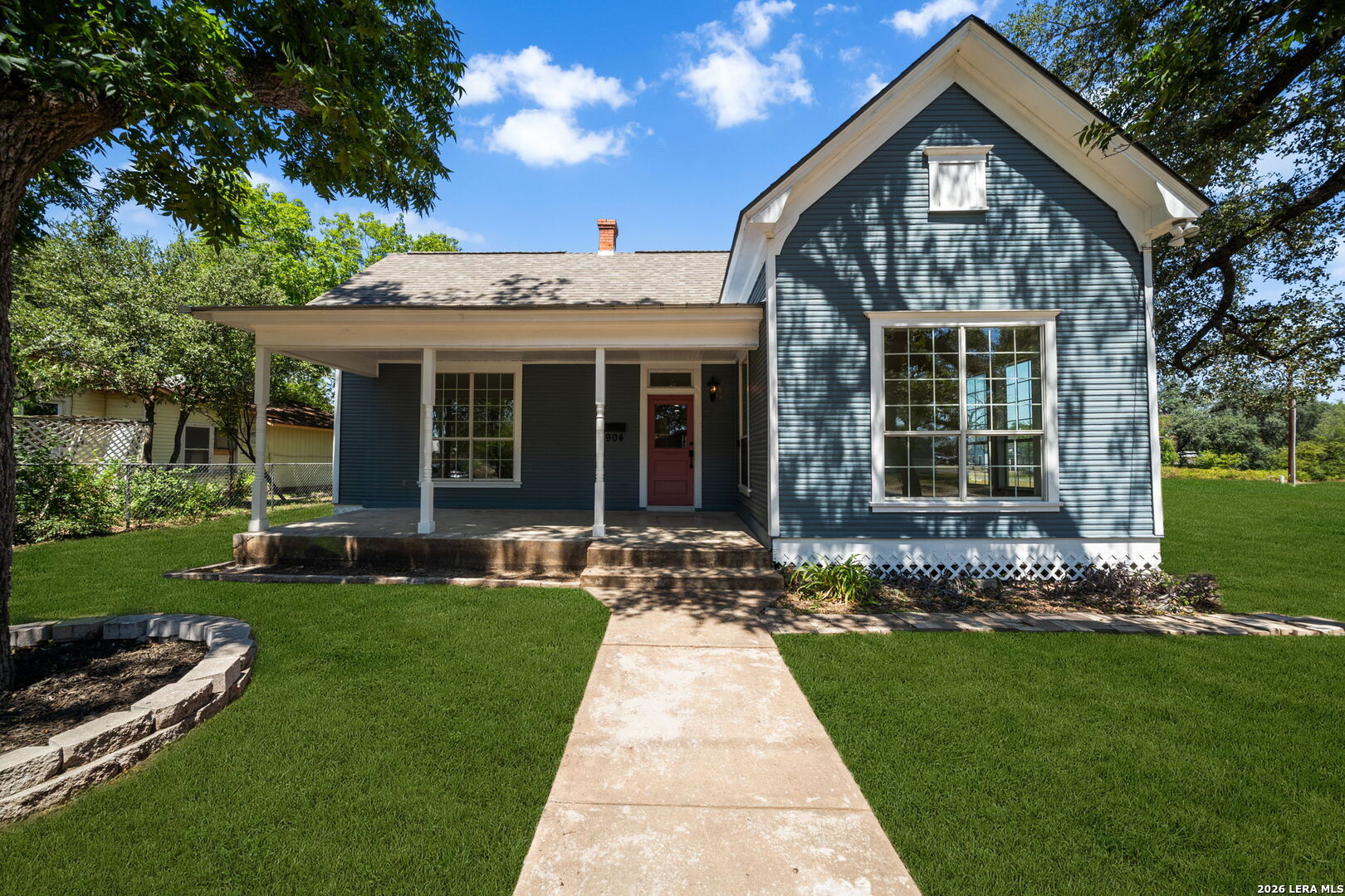 904 17th Street Hondo TX 78861