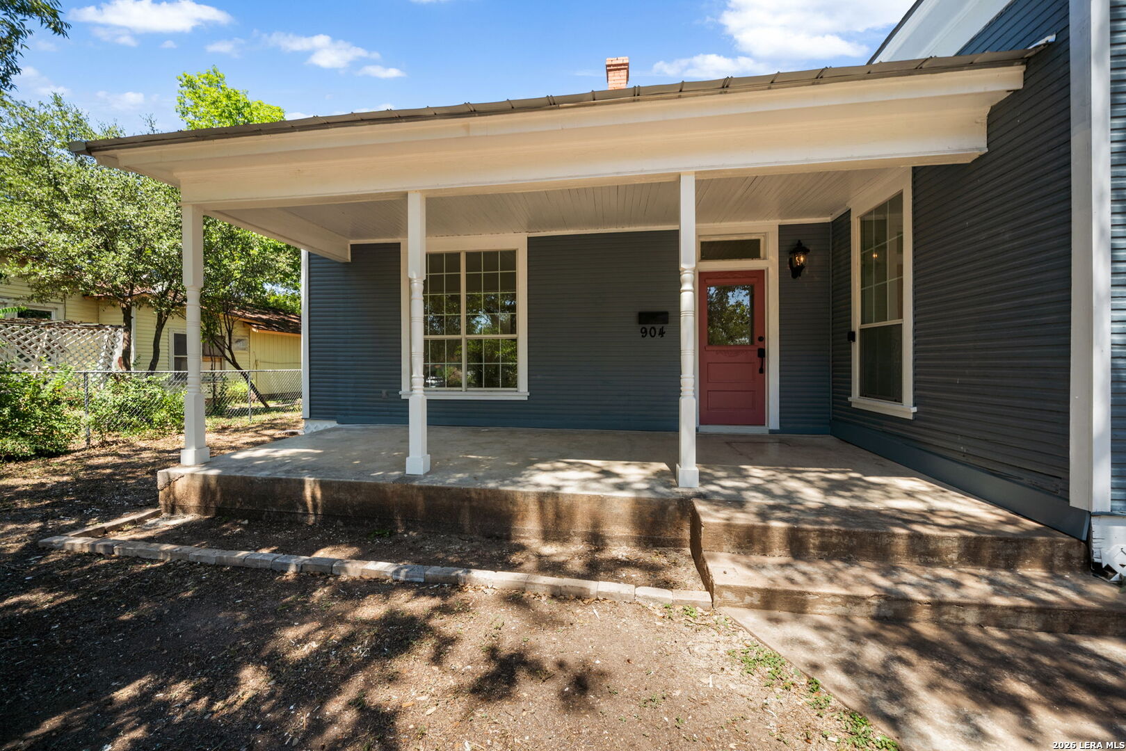 904 17th Street Hondo TX 78861