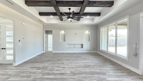 105 Oakmont Lane La Vernia TX 78121