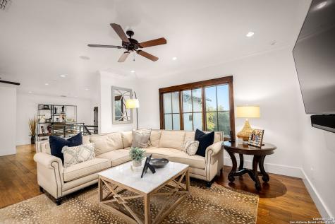 1945 Hoffmann New Braunfels TX 78132