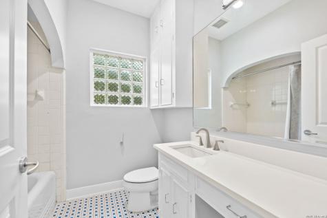 258 Tuxedo Avenue San Antonio TX 78209