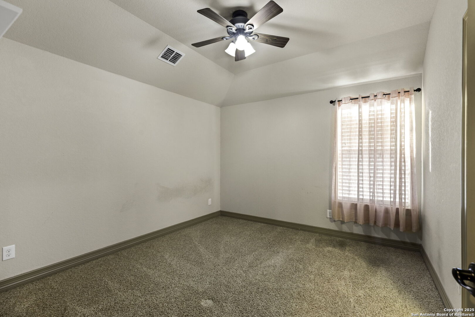 1007 Boulder Canyon San Antonio TX 78260