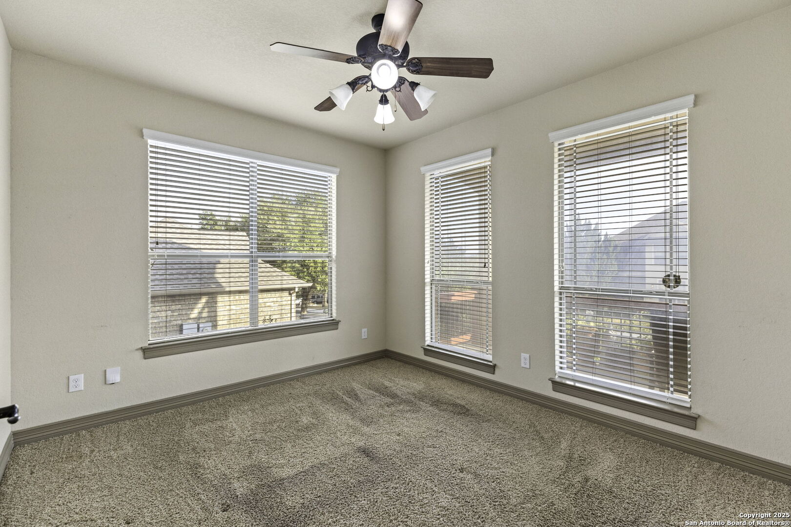 1007 Boulder Canyon San Antonio TX 78260