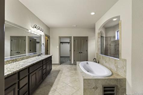 1007 Boulder Canyon San Antonio TX 78260