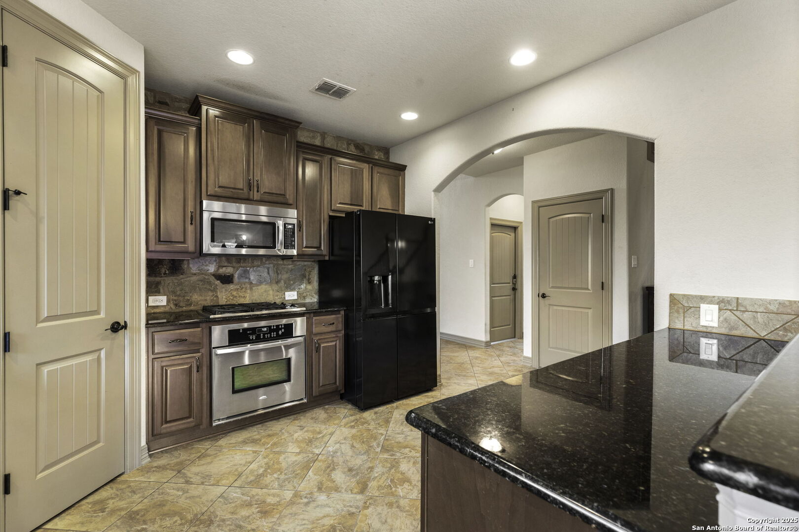 1007 Boulder Canyon San Antonio TX 78260