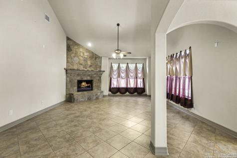 1007 Boulder Canyon San Antonio TX 78260