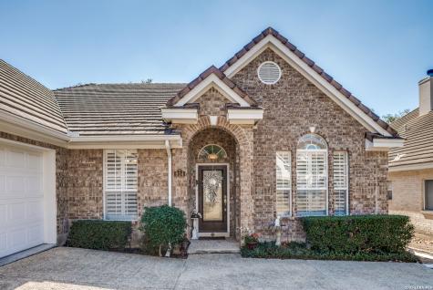 914 Grassy Meadows San Antonio TX 78258