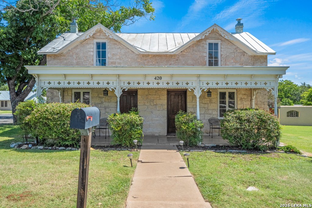 420 W Austin Street Fredericksburg TX 78624