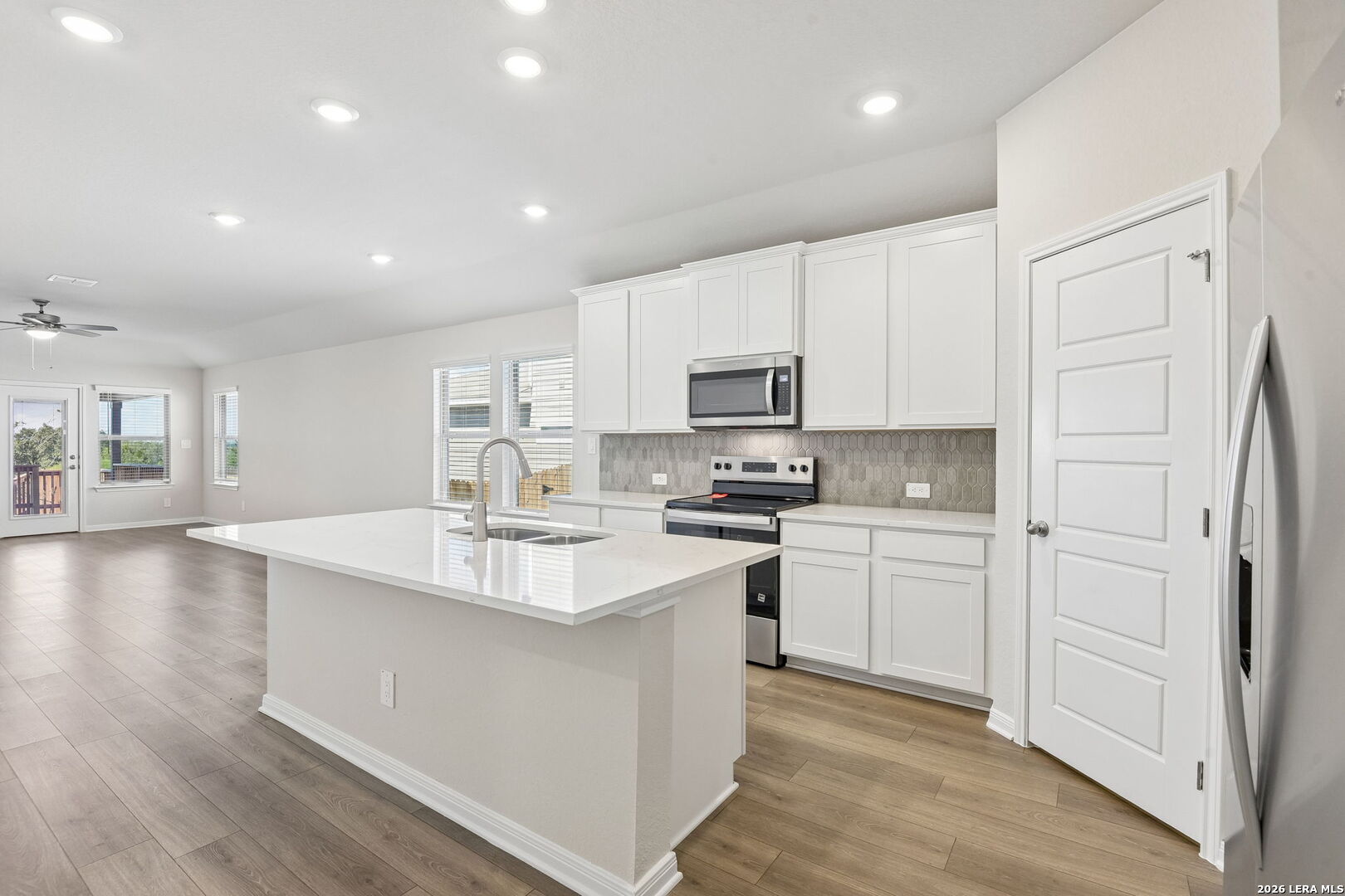 6434 Prince Howard San Antonio TX 78239