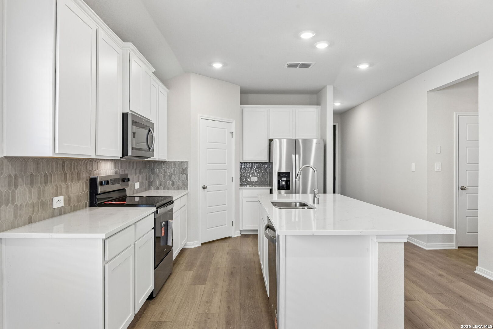 6434 Prince Howard San Antonio TX 78239