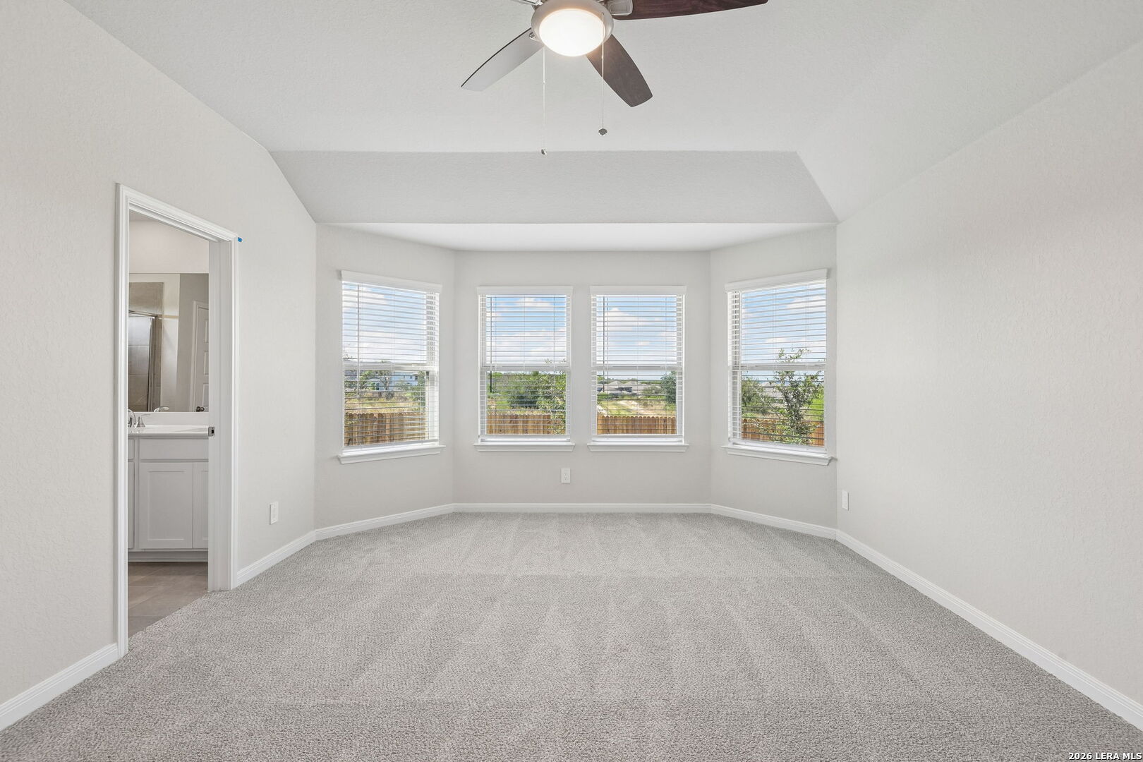 6434 Prince Howard San Antonio TX 78239