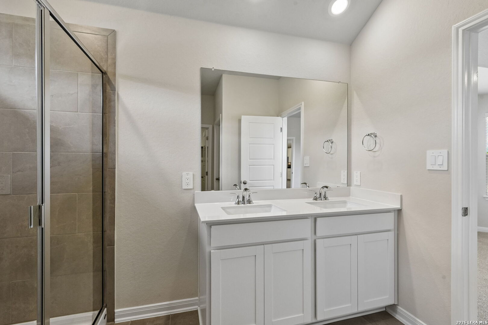 6434 Prince Howard San Antonio TX 78239