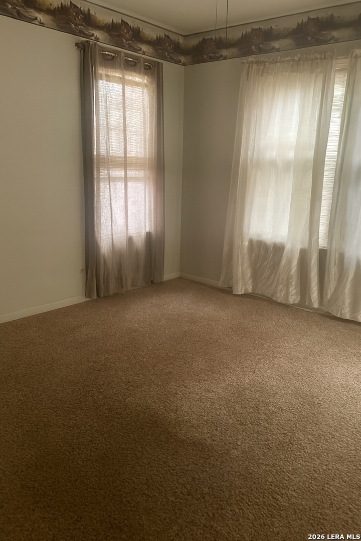 327 Hermitage San Antonio TX 78223