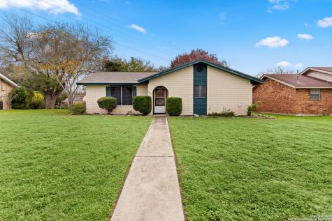 795 Renee Street Seguin TX 78155
