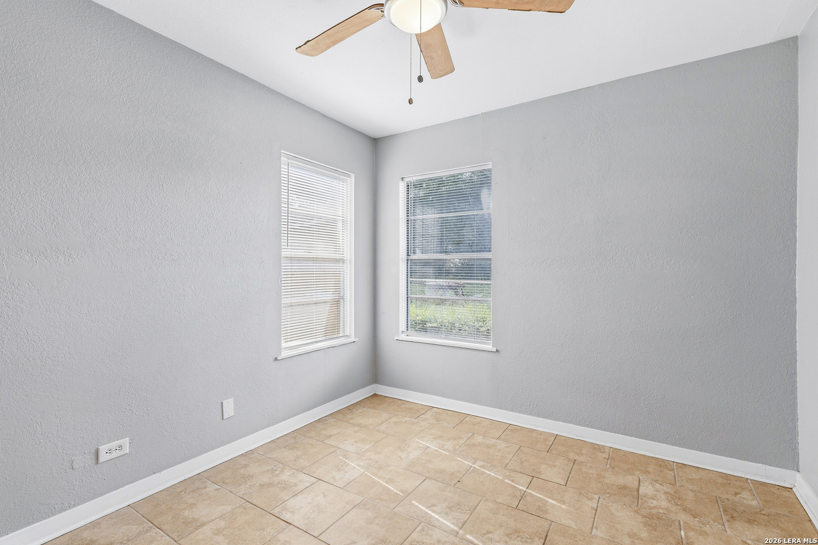 214 Earlyway Drive San Antonio TX 78233