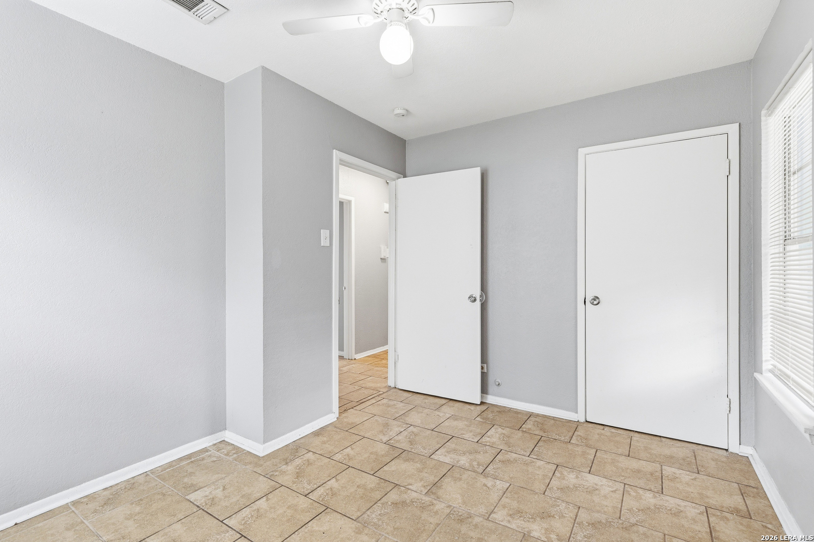214 Earlyway Drive San Antonio TX 78233