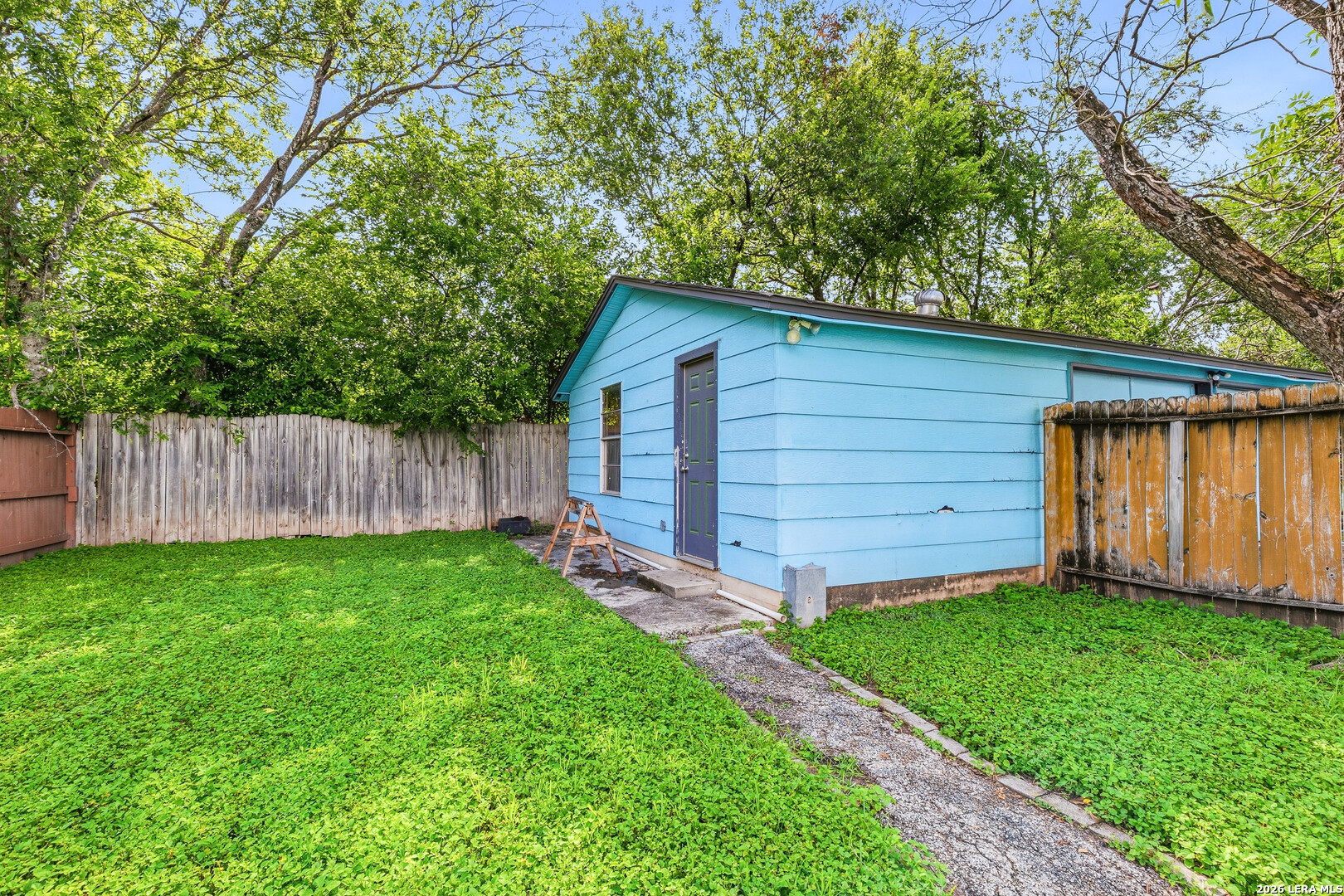 214 Earlyway Drive San Antonio TX 78233